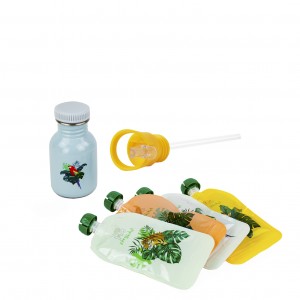 Combo Gourde simple paroi 350ml + 4 compotes réutilisables + Le bouchon avec sa paille intégrée - Perroquet Combo Gourde simple paroi 350ml + 4 compotes réutilisables + Le bouchon avec sa paille intégrée - Perroquet